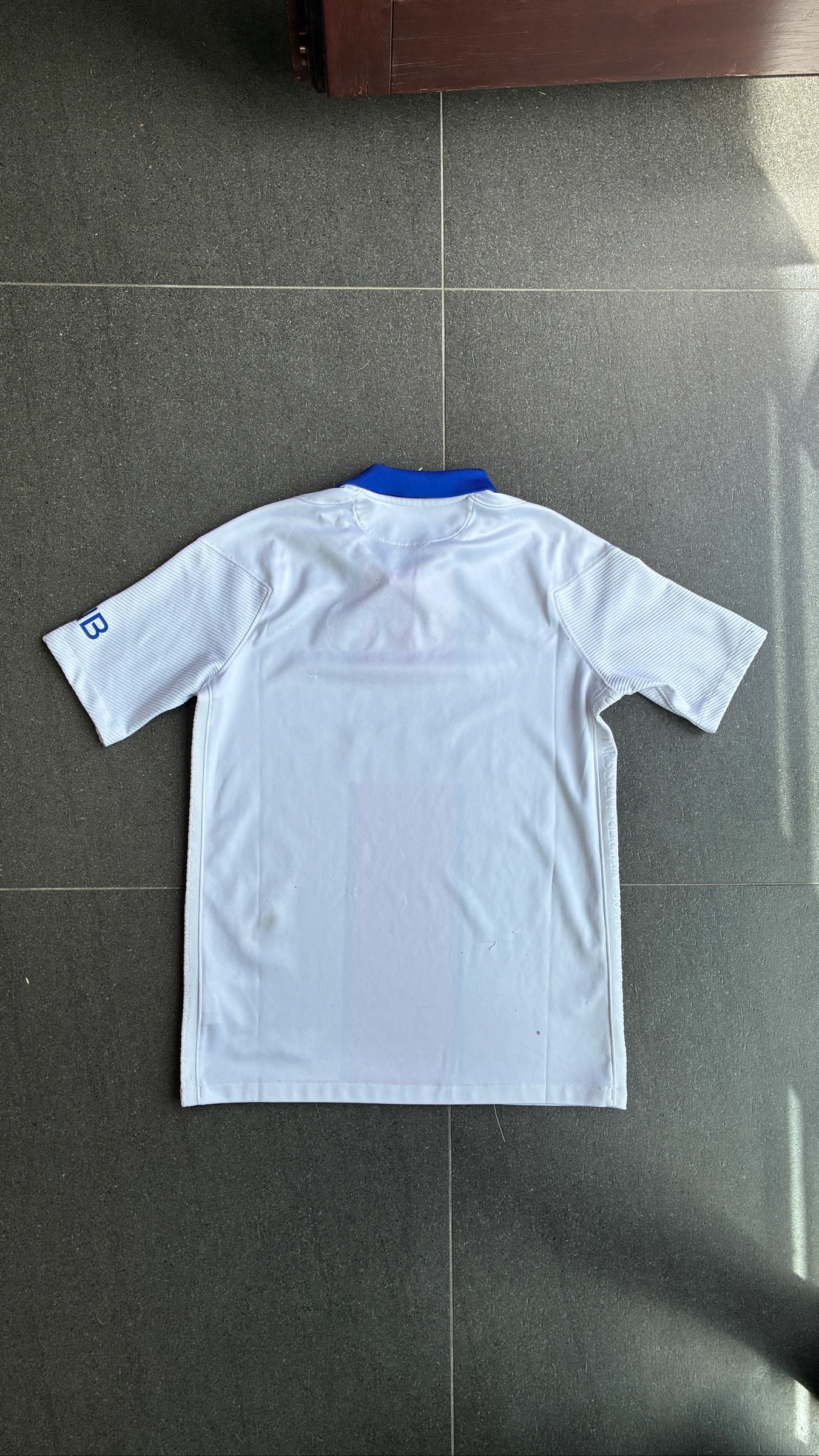 Camisa PSG – Tamanho G infantil (PP adulto) – photo 3